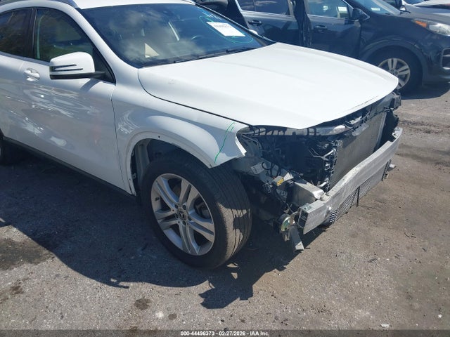 Aukcja sprzedaży 2020 Mercedes-benz Gla 250 4matic, vin: WDCTG4GB5LJ686746, numer aukcji: 44496373