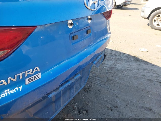 5NPD74LF4JH296262 Hyundai ELANTRA SE