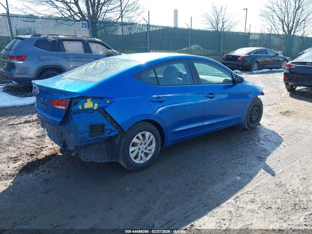 5NPD74LF4JH296262 Hyundai ELANTRA SE