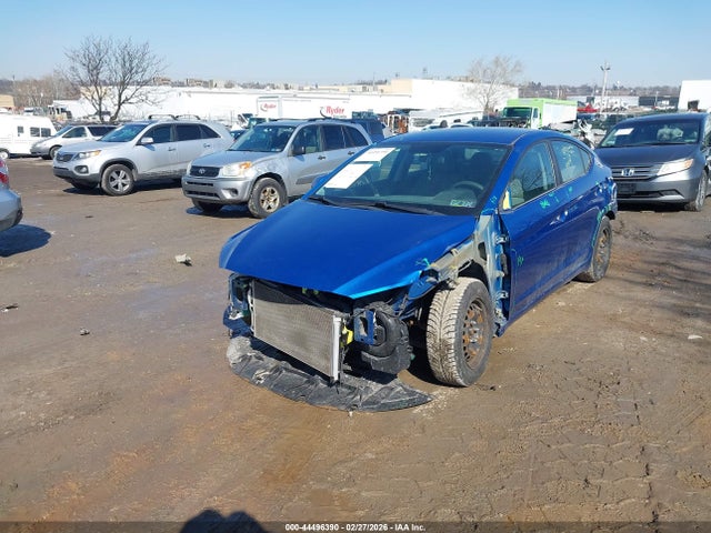 5NPD74LF4JH296262 Hyundai ELANTRA SE