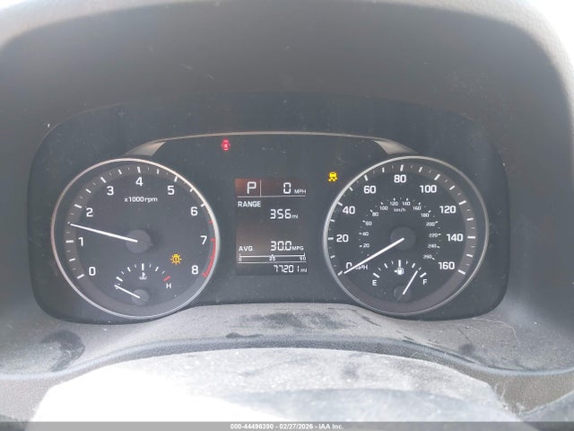 5NPD74LF4JH296262 Hyundai ELANTRA SE