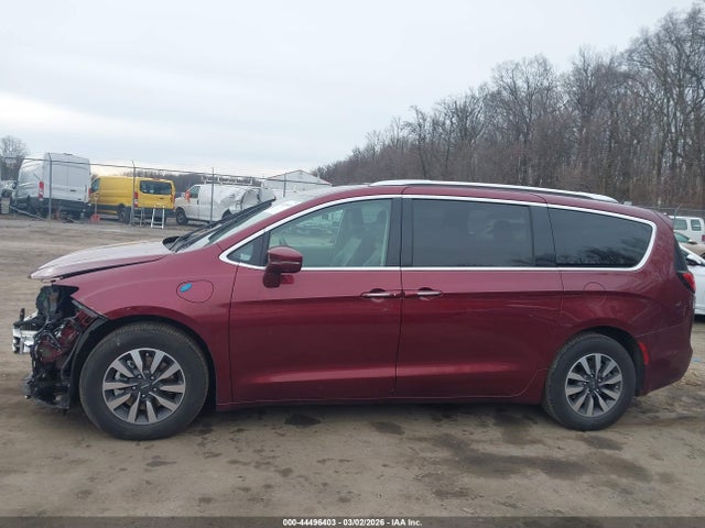 Продаж на аукціоні авто 2021 Chrysler Pacifica Hybrid Touring L, vin: 2C4RC1L7XMR502135, номер лоту: 44496403