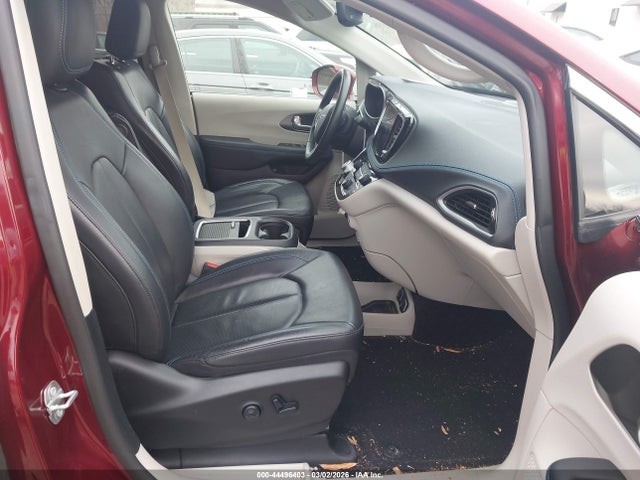 Продаж на аукціоні авто 2021 Chrysler Pacifica Hybrid Touring L, vin: 2C4RC1L7XMR502135, номер лоту: 44496403
