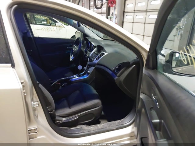 1G1PC5SB8E7464274 Chevrolet Cruze 1lt Auto