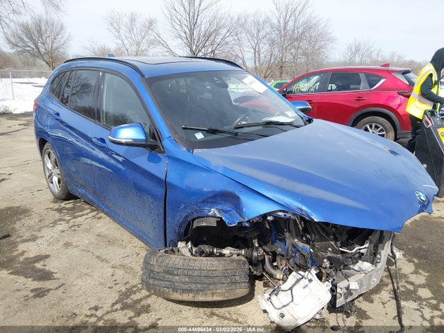 2019 BMW X1 WBXHT3C54K5L36696