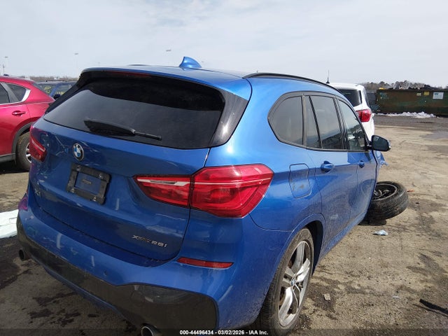 2019 BMW X1 WBXHT3C54K5L36696 Photo 3