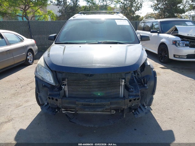 1GNKRFED8HJ286075 Chevrolet Traverse Ls