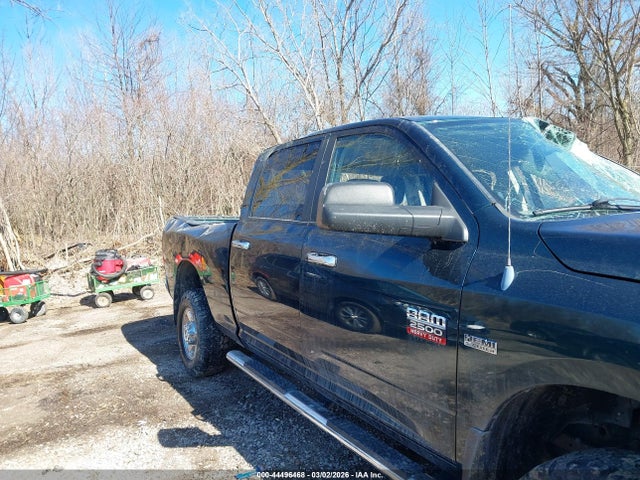 44496468 :رقم المزاد ، 3D7TT2CT5BG630638 vin ، 2011 Ram Ram 2500 Slt مزاد بيع