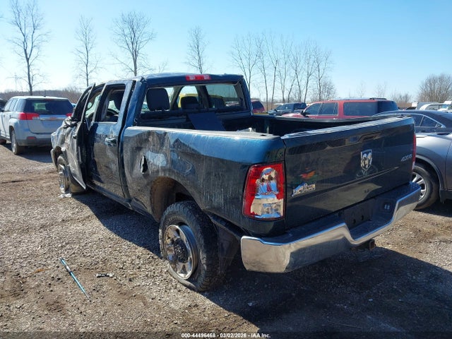 44496468 :رقم المزاد ، 3D7TT2CT5BG630638 vin ، 2011 Ram Ram 2500 Slt مزاد بيع