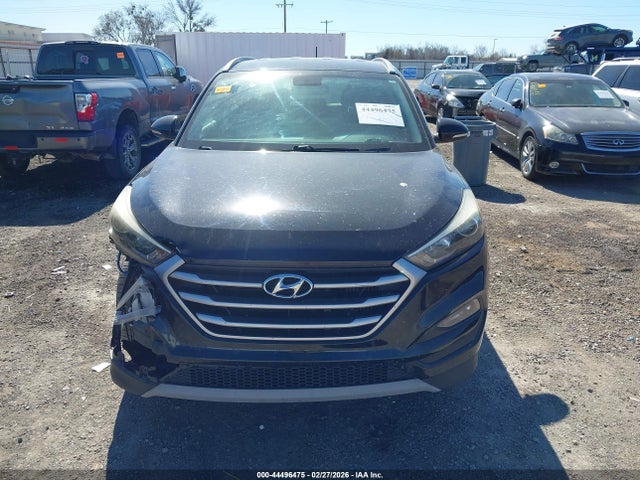 Продаж на аукціоні авто 2017 Hyundai Tucson Eco, vin: KM8J33A20HU341959, номер лоту: 44496475
