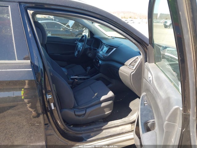 Продаж на аукціоні авто 2017 Hyundai Tucson Eco, vin: KM8J33A20HU341959, номер лоту: 44496475
