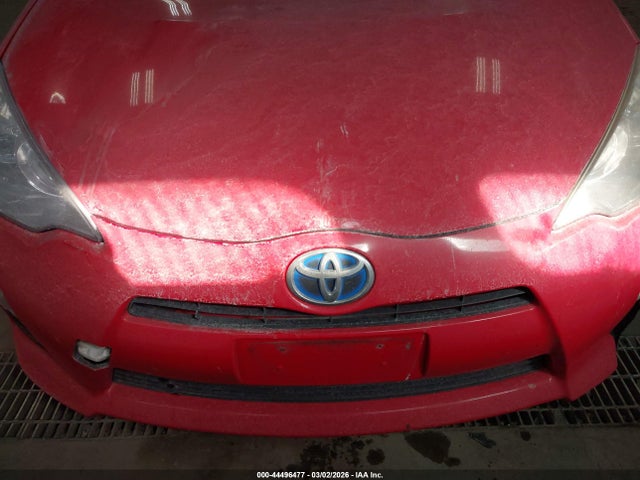 JTDKDTB30E1574105 Toyota Prius C Four