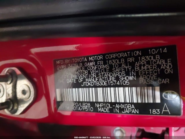 JTDKDTB30E1574105 Toyota Prius C Four