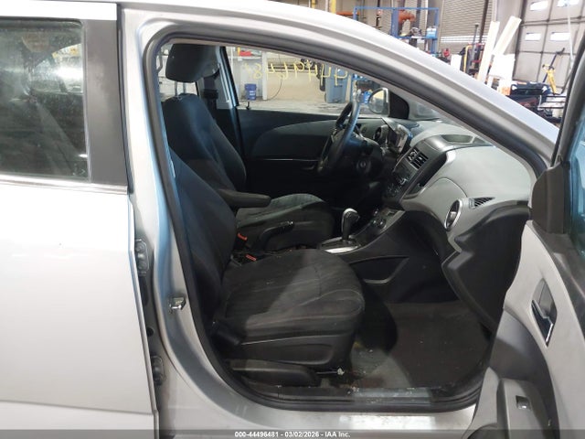 1G1JC5SH1E4231235 Chevrolet Sonic Lt Auto