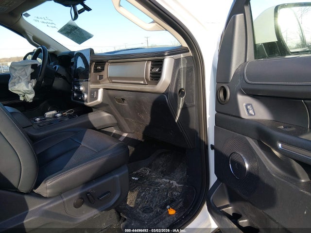 1FMJK1J88REB12825 Ford Expedition Xlt Max