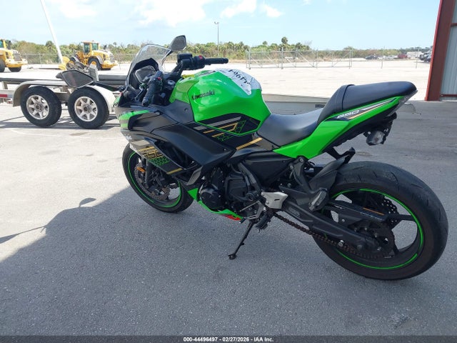 2020 KAWASAKI EX650 ML5EXEM11LDA14386 Photo 2