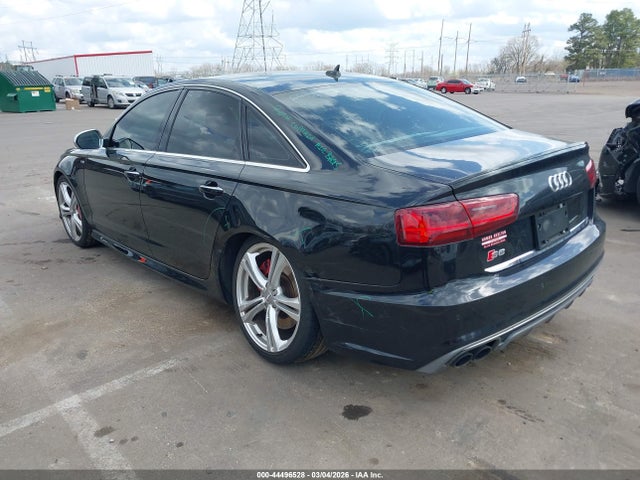 2017 AUDI S6 WAUHFAFC2HN050449 Photo 2