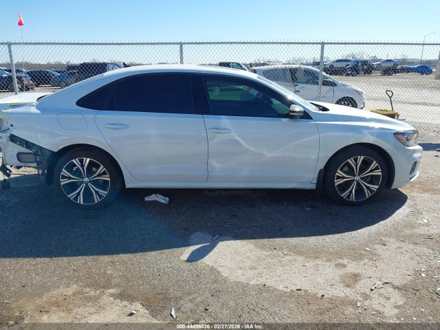 Продажа на аукционе авто 2021 Volkswagen Passat 2.0t Se, vin: 1VWSA7A31MC005006, номер лота: 44496536
