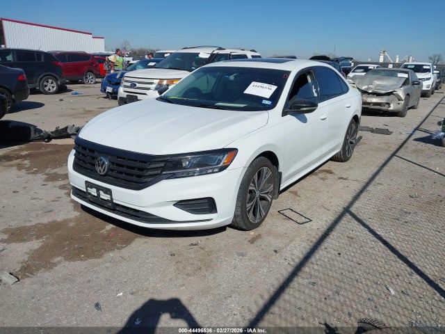 2021 VOLKSWAGEN PASSAT 1VWSA7A31MC005006 Photo 1
