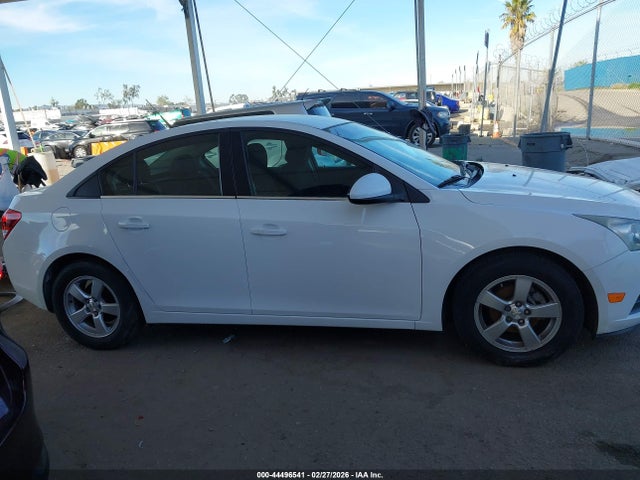1G1PC5SB3E7433224 Chevrolet Cruze 1lt Auto