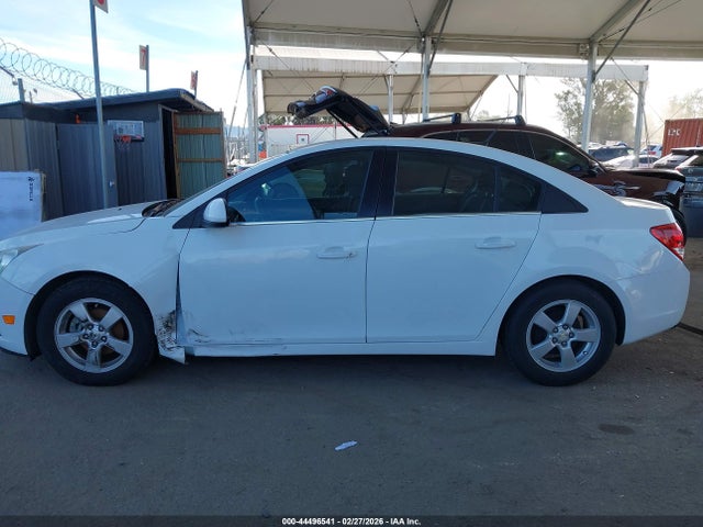 1G1PC5SB3E7433224 Chevrolet Cruze 1lt Auto
