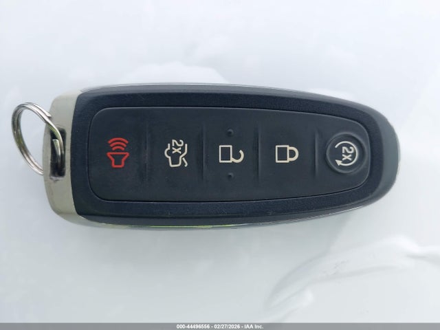 1FADP3J27HL215051 Ford Focus Titanium
