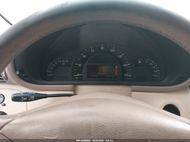 2003 Mercedes-benz C 240 მანქანა იყიდება აუქციონზე, vin: WDBRF61J83A521142, აუქციონის ნომერი: 44496563