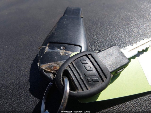 44496564 :رقم المزاد ، 2C3CDYAG0EH153271 vin ، 2014 Dodge Challenger Sxt Plus مزاد بيع