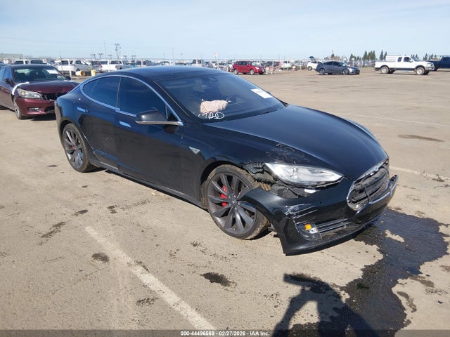 2016 TESLA MODEL S 5YJSA1E40GF118407