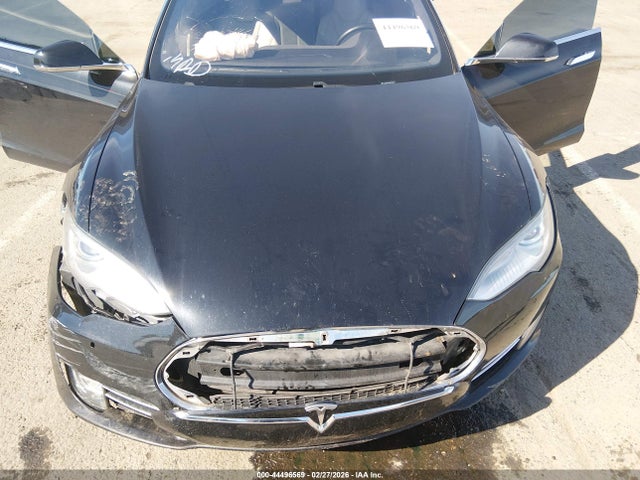 2016 TESLA MODEL S 5YJSA1E40GF118407 Photo 9