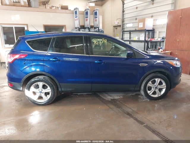 1FMCU9G98GUC12735 Ford ESCAPE SE