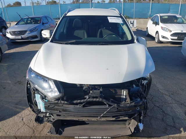JN8AT2MT3KW262644 Nissan ROGUE SV