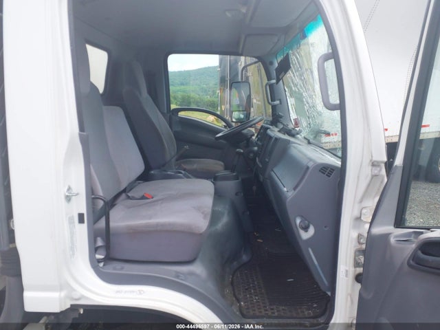 44496597 :رقم المزاد ، 54DCDW1B4GS810858 vin ، 2016 Chevrolet 4500 Lcf Gas مزاد بيع