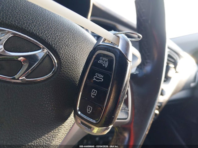 2019 Hyundai Accent Limited მანქანა იყიდება აუქციონზე, vin: 3KPC34A31KE066121, აუქციონის ნომერი: 44496648