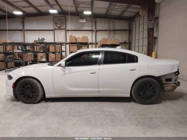 2C3CDXHG0JH143494 Dodge Charger Sxt Plus Rwd