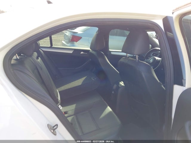 3VWD07AJ5EM218194 Volkswagen Jetta 1.8t Se