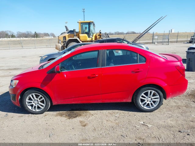 Продажа на аукционе авто 2014 Chevrolet Sonic Lt Auto, vin: 1G1JC5SH2E4239358, номер лота: 44496725