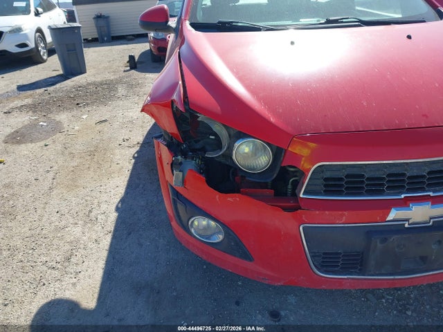 Продажа на аукционе авто 2014 Chevrolet Sonic Lt Auto, vin: 1G1JC5SH2E4239358, номер лота: 44496725