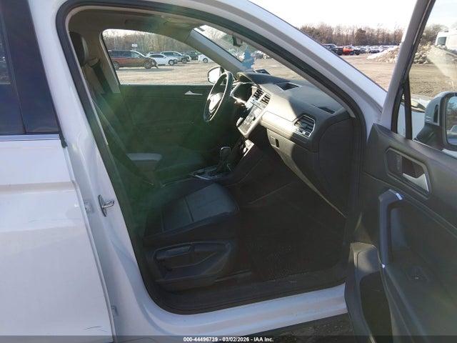 44496739 :رقم المزاد ، 3VV2B7AX8LM167944 vin ، 2020 Volkswagen Tiguan 2.0t Se/2.0t Se R-line Black/2.0t Sel مزاد بيع