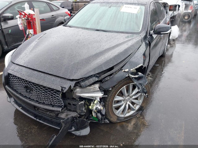 2015 Infiniti Q50 Premium მანქანა იყიდება აუქციონზე, vin: JN1BV7AR5FM413861, აუქციონის ნომერი: 44496741