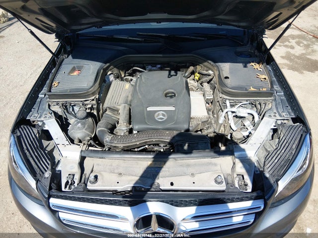 WDC0G4KB0JV015890 Mercedes-Benz Glc 300 4matic
