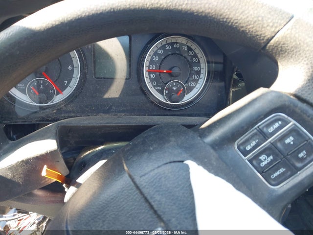 44496773 :رقم المزاد ، 1C6RR7FG4KS542906 vin ، 2019 Ram 1500 Classic Express  4x4 6'4 Box مزاد بيع