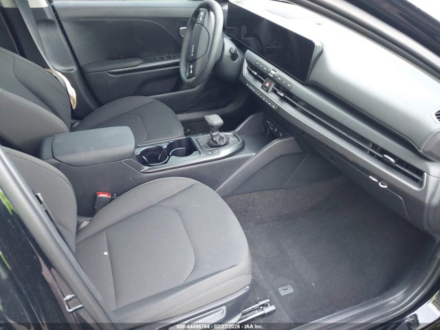 Продажа на аукционе авто 2026 Kia K4 Lxs, vin: 3KPFT4DE9TE269429, номер лота: 44496784