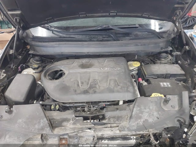 2015 Jeep Cherokee Trailhawk მანქანა იყიდება აუქციონზე, vin: 1C4PJMBSXFW513277, აუქციონის ნომერი: 44496790