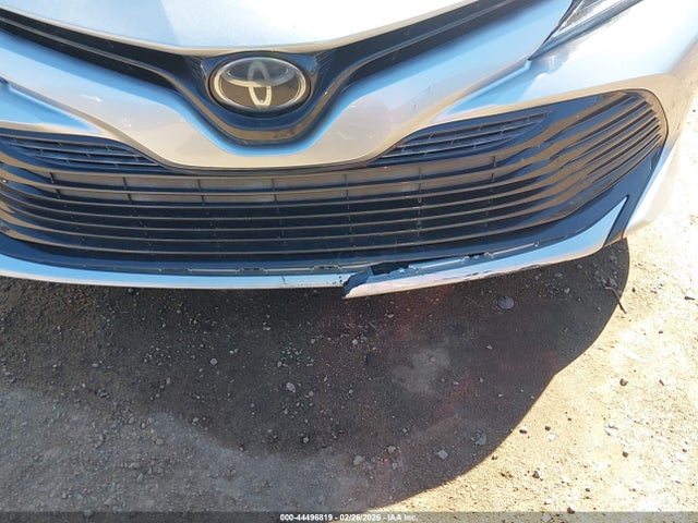 4T1B11HK8JU559075 Toyota CAMRY LE
