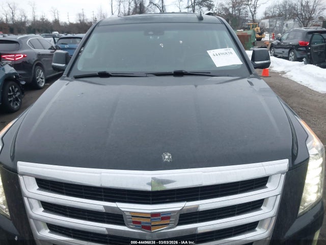 Продажа на аукционе авто 2016 Cadillac Escalade Esv Luxury Collection, vin: 1GYS3HKJ7GR476539, номер лота: 44496838