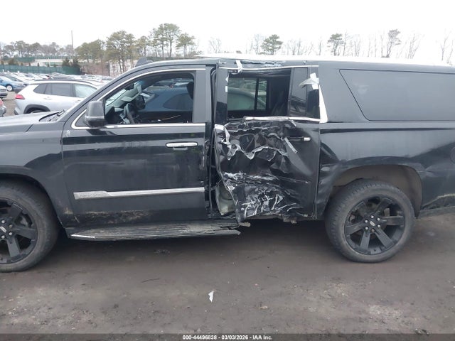 Продажа на аукционе авто 2016 Cadillac Escalade Esv Luxury Collection, vin: 1GYS3HKJ7GR476539, номер лота: 44496838