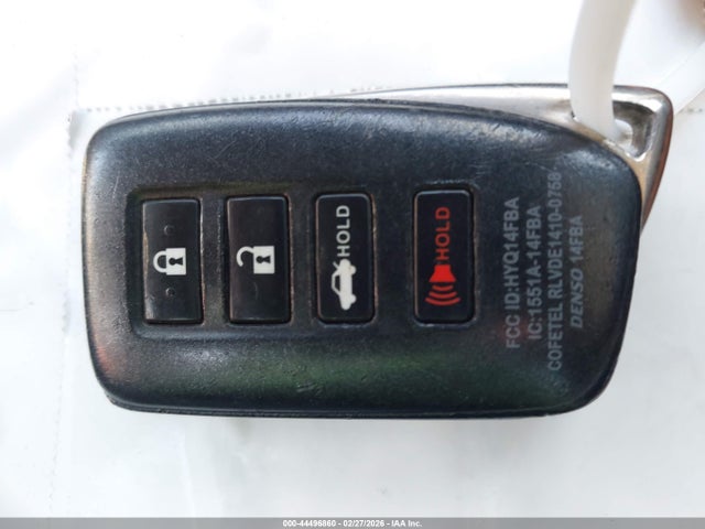 JTHBW1GG3F2081152 Lexus ES 300H