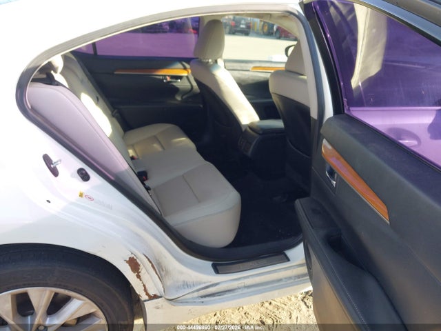 JTHBW1GG3F2081152 Lexus ES 300H