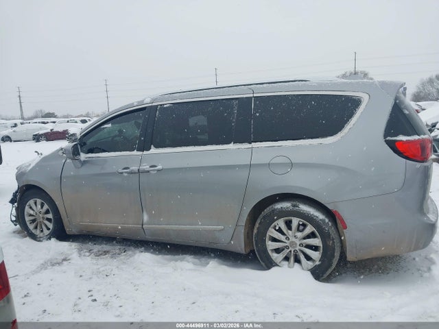 Aukcja sprzedaży 2018 Chrysler Pacifica Touring L, vin: 2C4RC1BG6JR192983, numer aukcji: 44496911